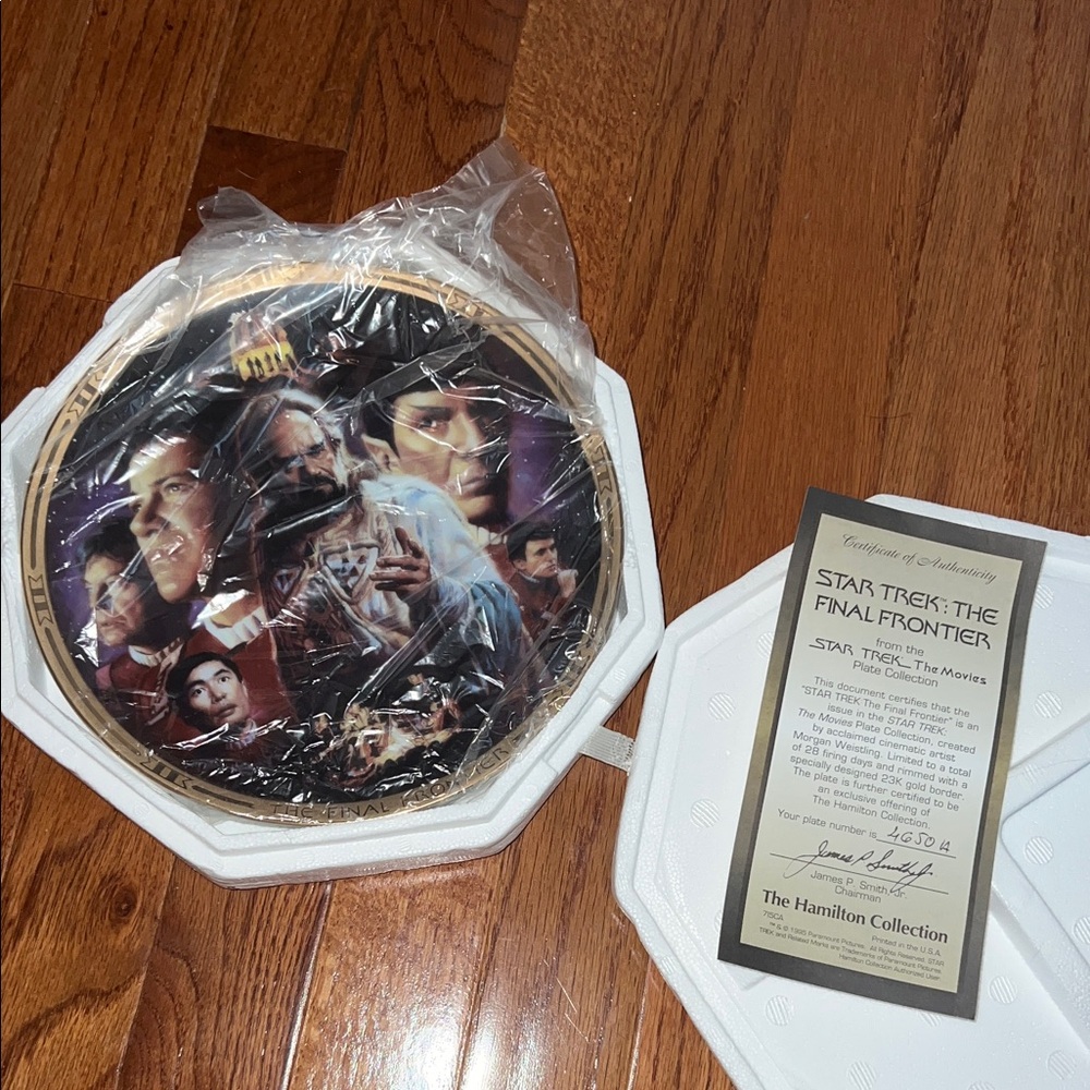 NEW 1995 Star Trek Hamilton Collection “The Final Frontier” Plate Collection